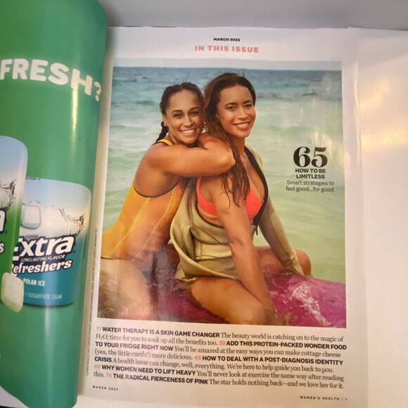 Womens Health March 2023 Radical Fierceness Pink Water Therapy Lift Heavy - Picture 4 of 10